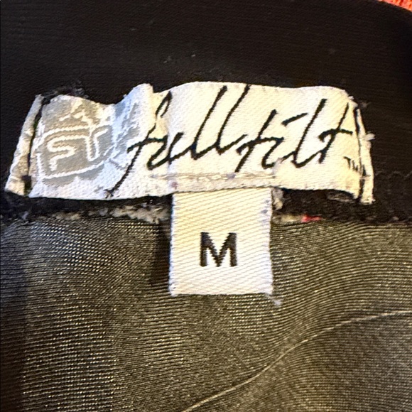 Full Tilt Black and Red Floral Kimono Top - Picture 3 of 4